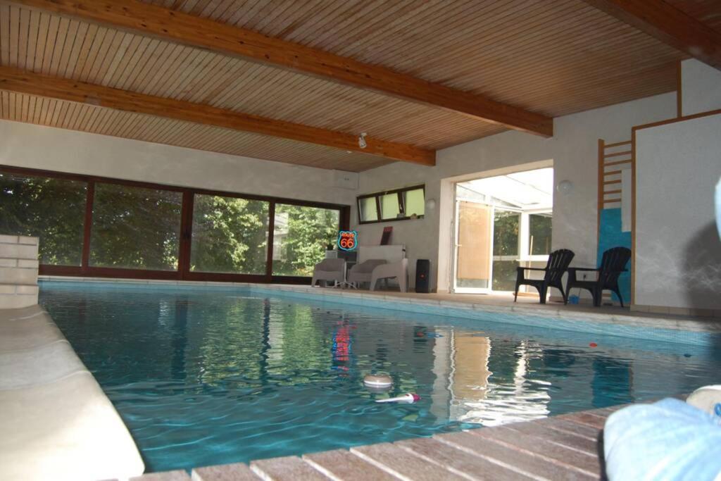 Week-end détente pour 4 pers. , piscine , jacuzzi Gouvy Extérieur photo